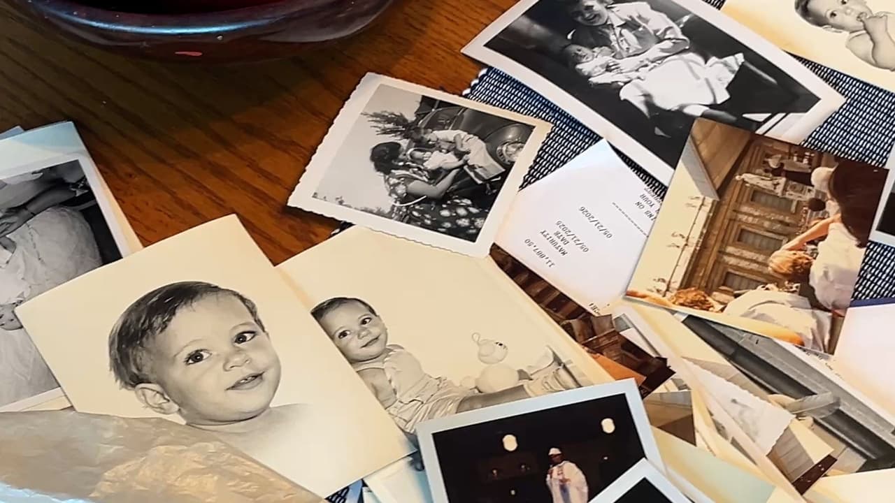 También lo recuerda tranquilo y decidido, dice, “
<b>era un niño normal, no se metía en muchos líos</b>”, cuenta John.