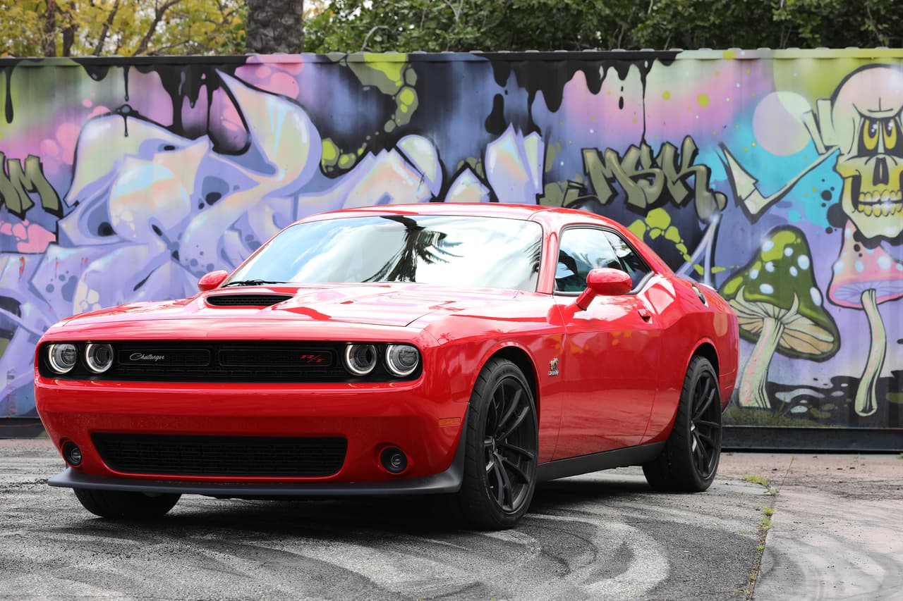 <b>Segmento:</b> Deportivo
<br>
<b>Vehículo:</b> Dodge Challenger
<br>
<b>% de inventario del 2019:</b> 30.2%