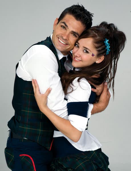 Volvió a las telenovelas con otro papel de villano en ‘Camaleones’ (2009) donde fue pareja de Sherlyn y era rival de amores de Pee Wee.