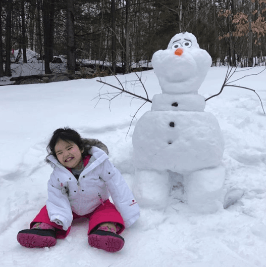 El 2017 llegó y Giulietta regresó a jugar en la nieve.