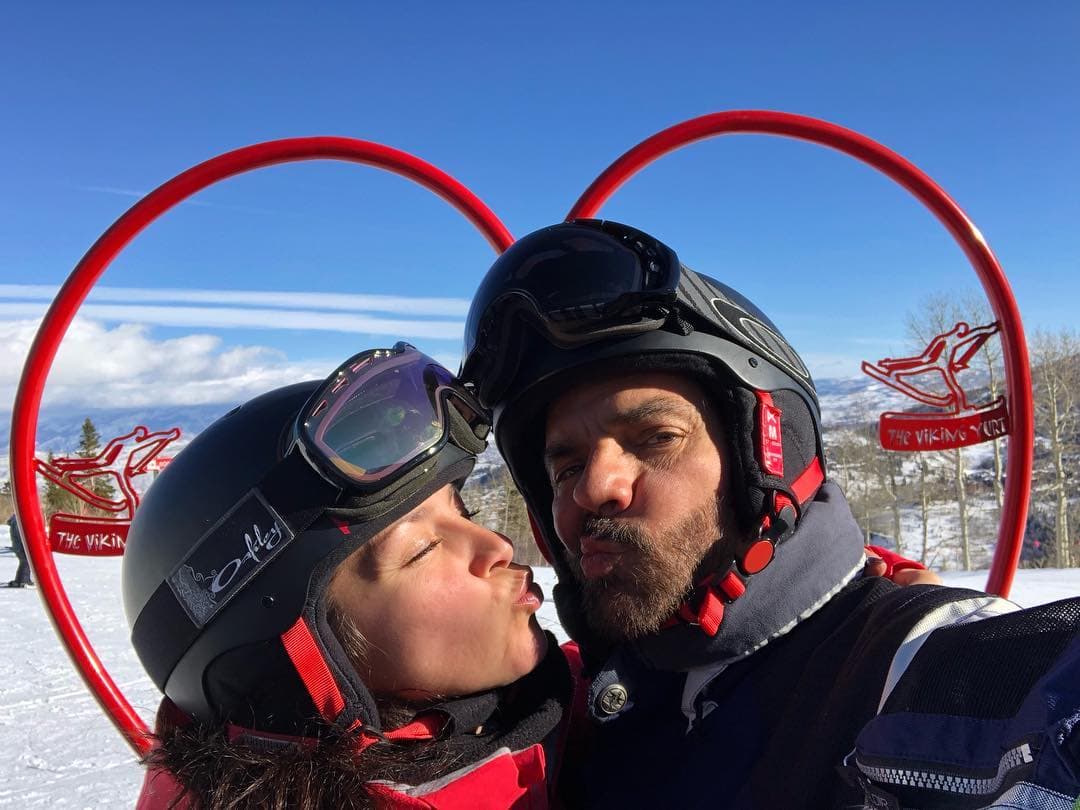 Este viaje en familia se da luego de que Eugenio Derbez, Alessandra Rolsado y Aitana, vivieran poco más de tres meses en Australia, debido a los compromisos laborales del comediante mexicano.