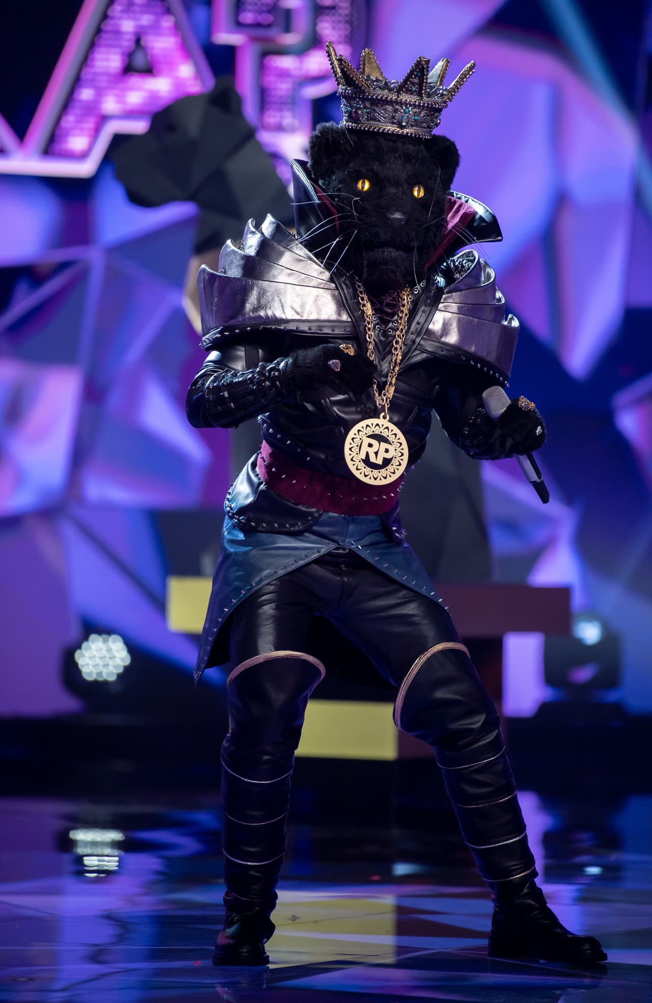 Esta Pantera sacó sus mejores pasos de cumbia y puso a bailar a los 'investigadores'.