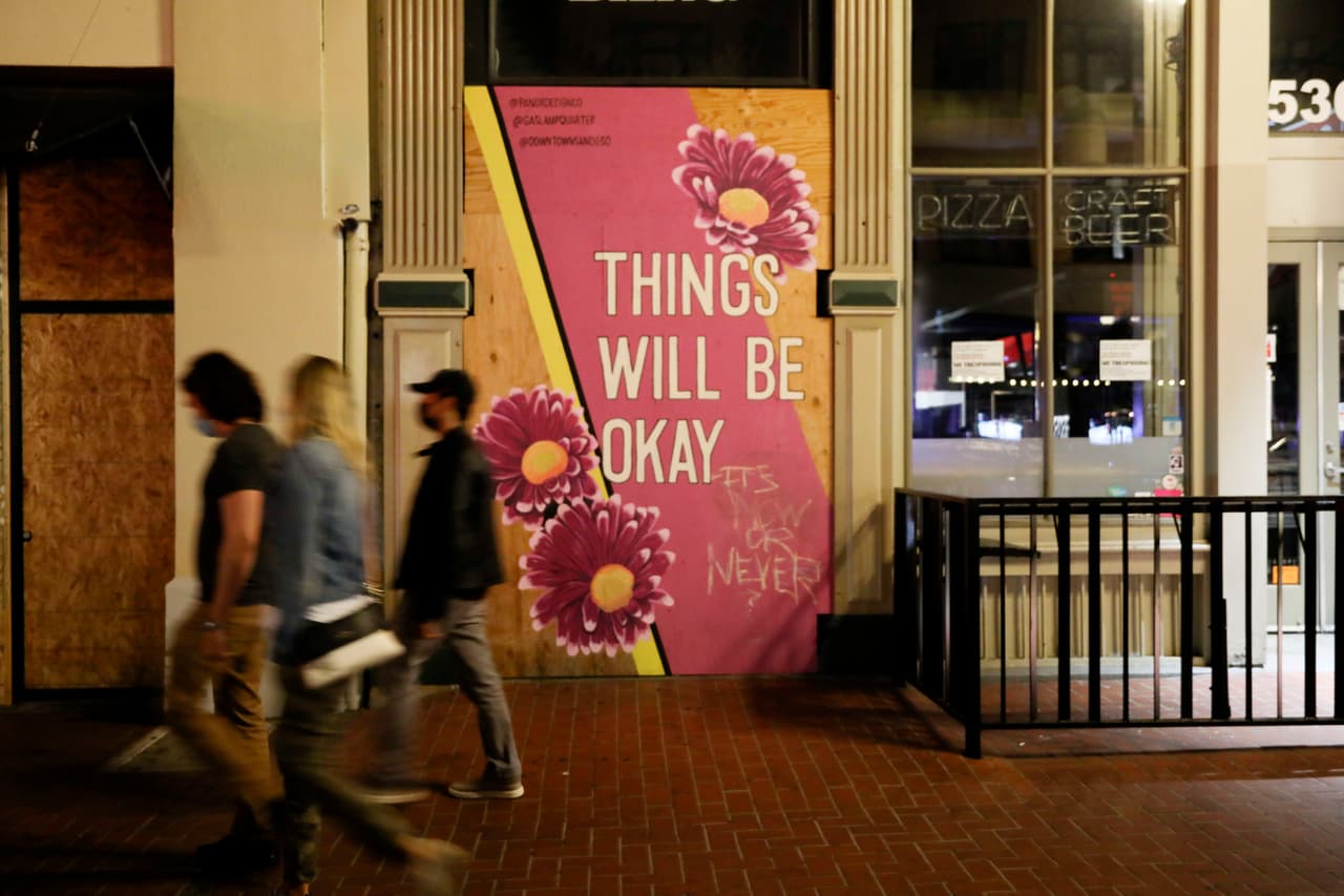 De acuerdo con las proyecciones se espera que el sur de California caiga por debajo del 15% de su capacidad a principios de diciembre. Se espera que esto suceda dentro de una semana, según Newsom.