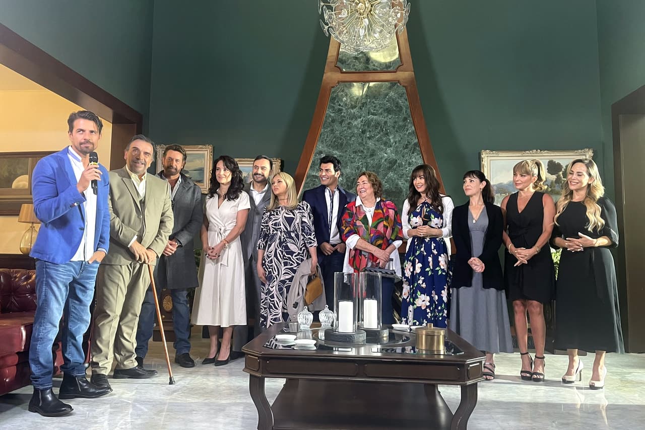 Elenco de La Madrastra 2022