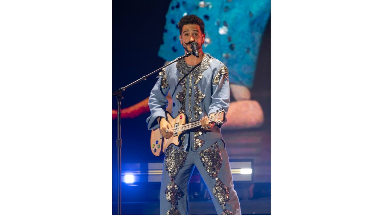 Camilo performance Premios Juventud 2026