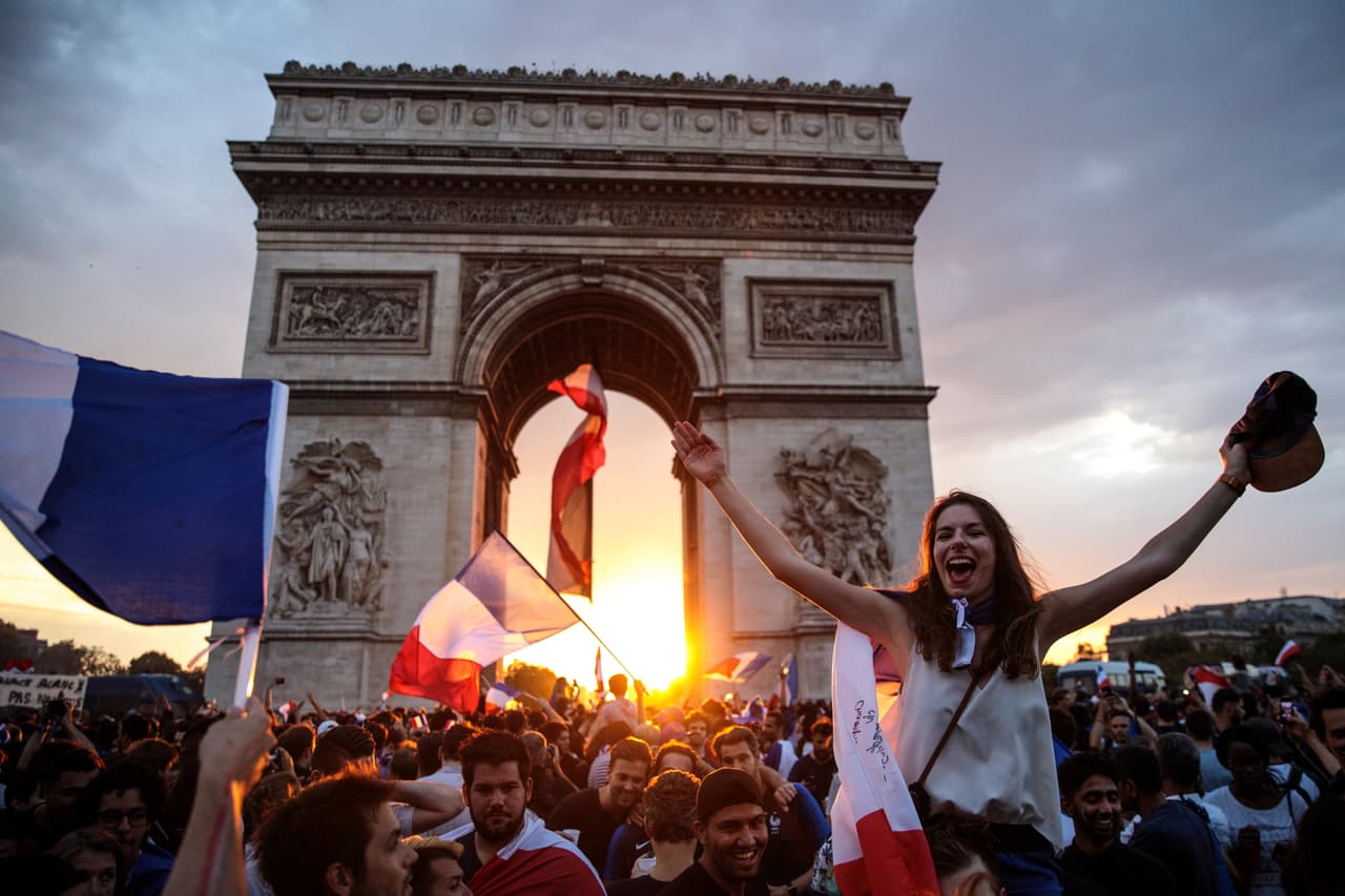 Las calles de París fueron escenario de la gran celebración por el título de Francia en el Mundial de Rusia 2018.