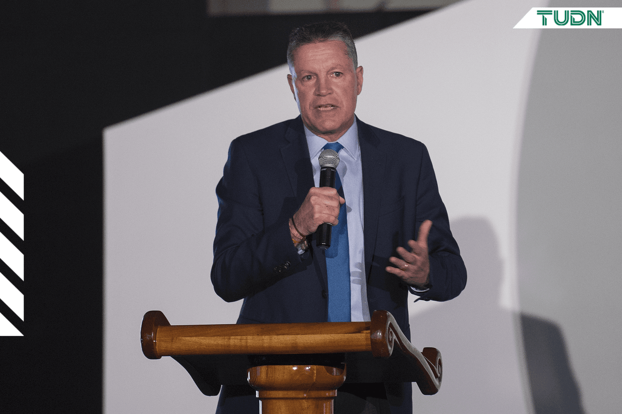 Las primeras tareas de Ricardo Peláez en Chivas