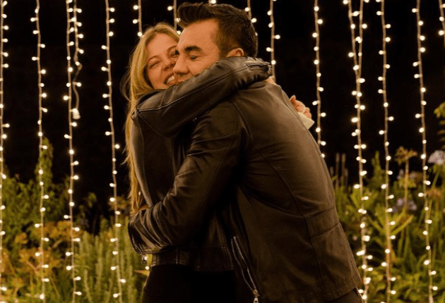 Adrián Uribe y Thuany Martins recuerdan el día que se comprometieron con románticos mensajes