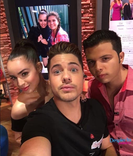 Y por supuesto que no podía faltar la selfie con William.