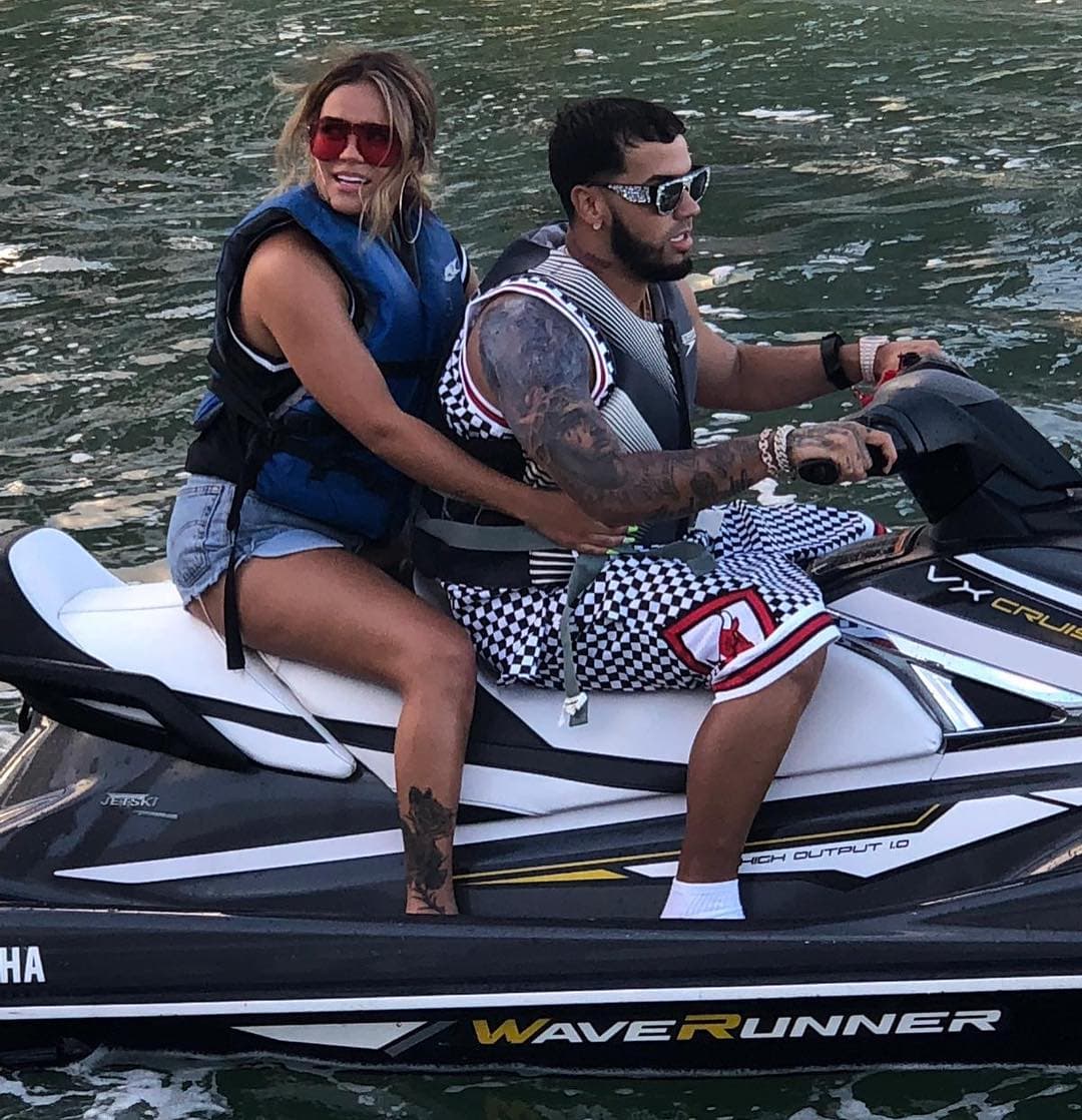 Aunque la foto fue tomada el 26, día de su cumpleaños, Karol lo felicitó públicamente este 27 de noviembre. Con su publicación, las dudas quedan resueltas.
<br>