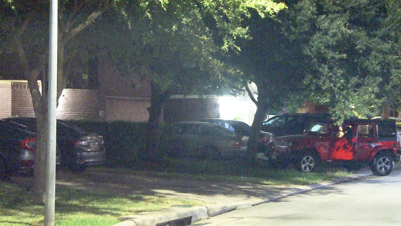 Los hechos ocurrieron el sábado alrededor de las 2:50 am, en una vivienda ubicada en Lindenloch cerca de Greenpark Manor.