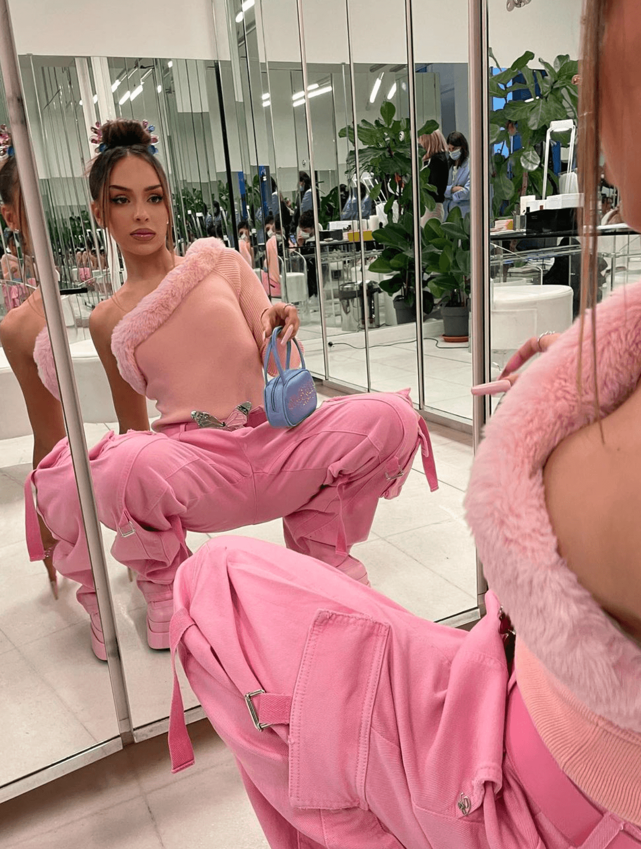 La artista logró encender las redes. Bad Gyal promocionó su última canción ‘La Prendo’, en una discoteca y anunció que en 2023 realizará su gira.