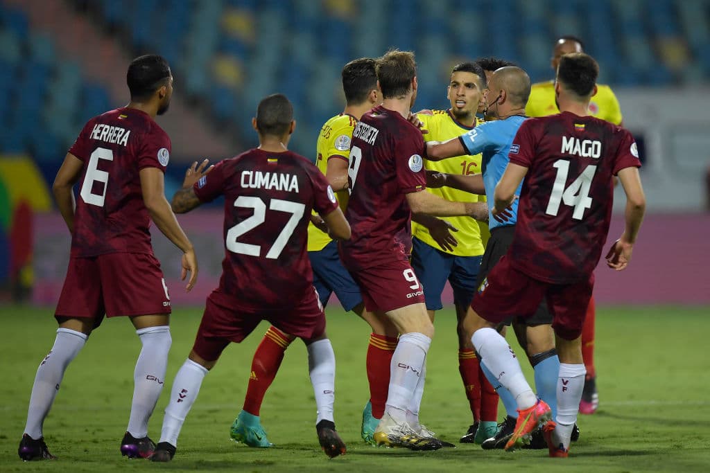 Con el empate 0-0 frente a Venezuela, Colombia se sitúa como líder momentáneo del grupo B.
