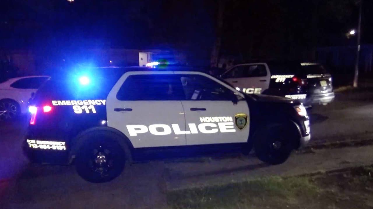 Balean a una adolescente de 14 años en la cadera: Policía de Houston busca al sospechoso