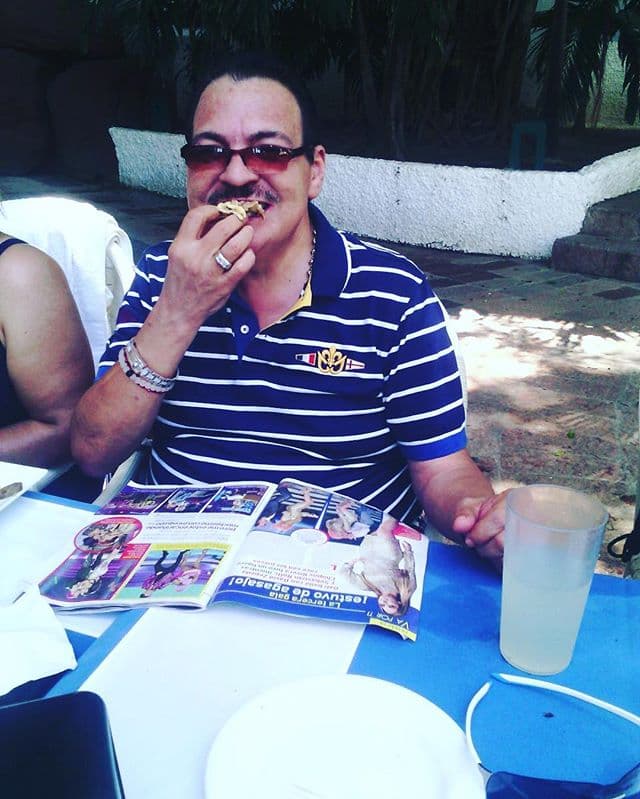 A partir de 1991 y hasta 1998, Julio Preciado fue la voz principal de la también conocida como "La Madre de Todas las Bandas".