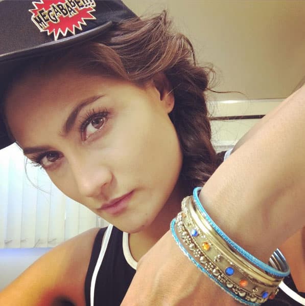 Sus ojos son uno de los atractivos que enamora a los hombres, ¿no te parecen lindos?