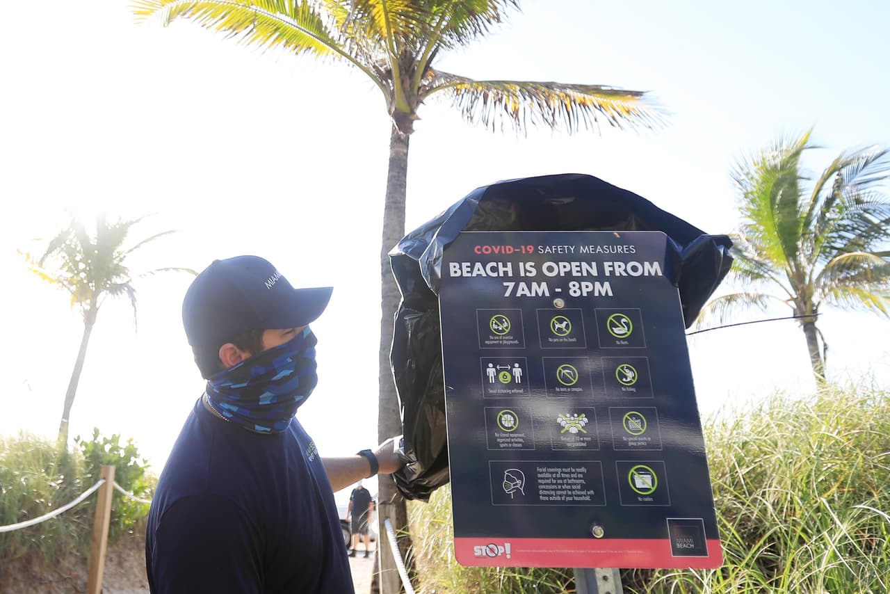 Florida tiene todo para ser el “próximo gran epicentro de transmisión de coronavirus“, de acuerdo a un modelo de proyecciones de científicos del Hospital de niños de Filadelfia y la Universidad de Pensilvania.
<br>