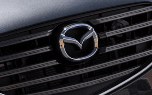 Mazda llama a revisión a 4.9 millones de vehículos por encendido defectuoso