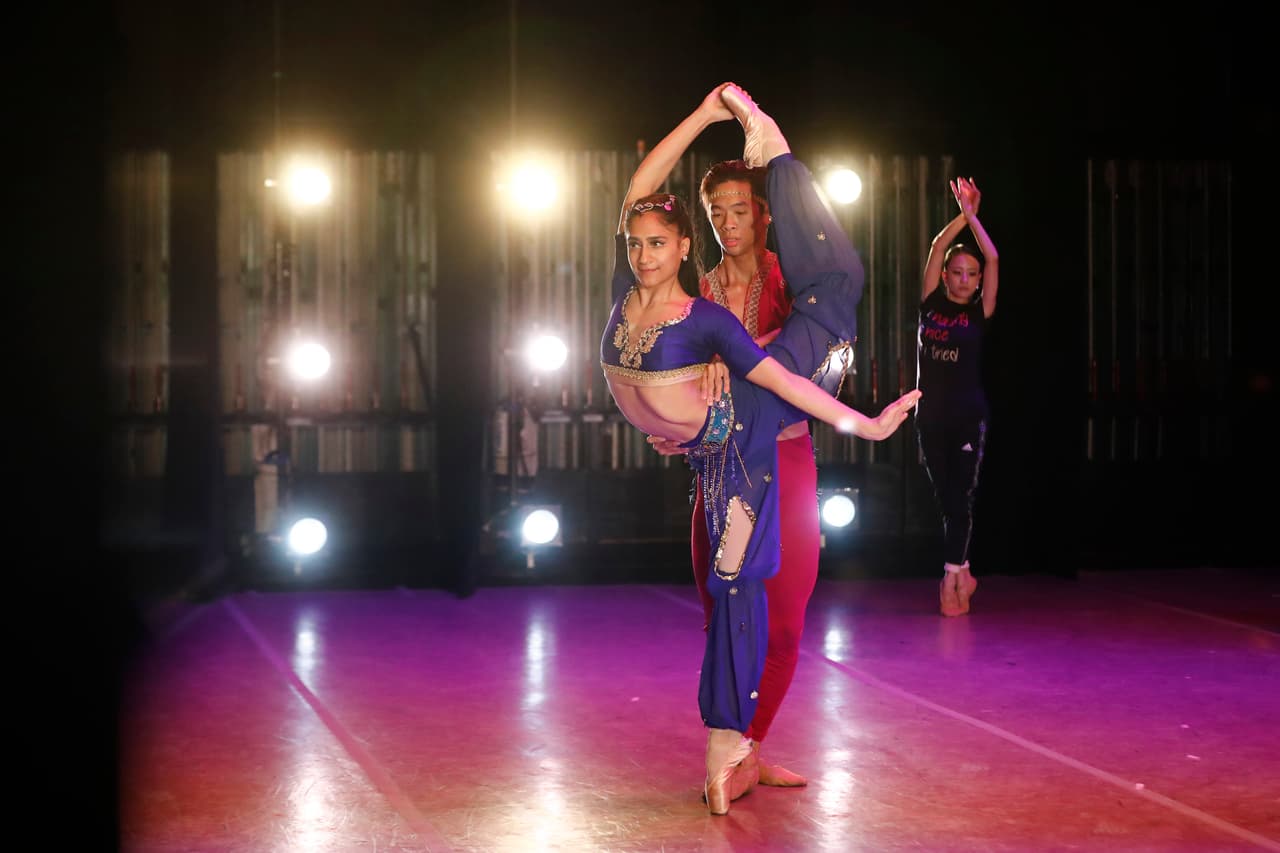 Una escuela de ballet en Florida funciona como "refugio" para bailarines del exilio venezolano