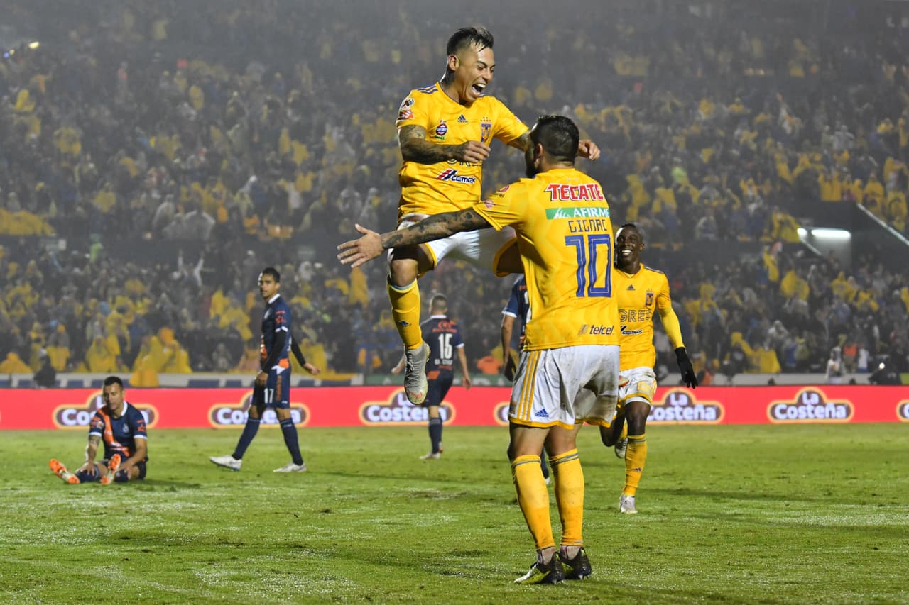 Tigres vence 5-1 a Puebla y se encamina hacia la liguilla de la Liga MX.
