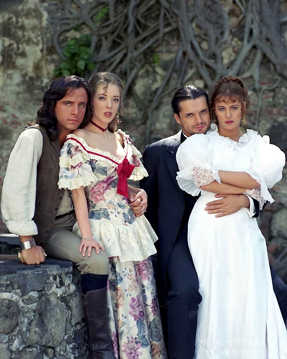 Ana Colchero realizó uno de sus personajes más emblemáticos en televisión junto a Edith González en 'Corazón salvaje', telenovela que en 1993 protagonizaron junto a Eduardo Palomo y Ariel López Padilla.