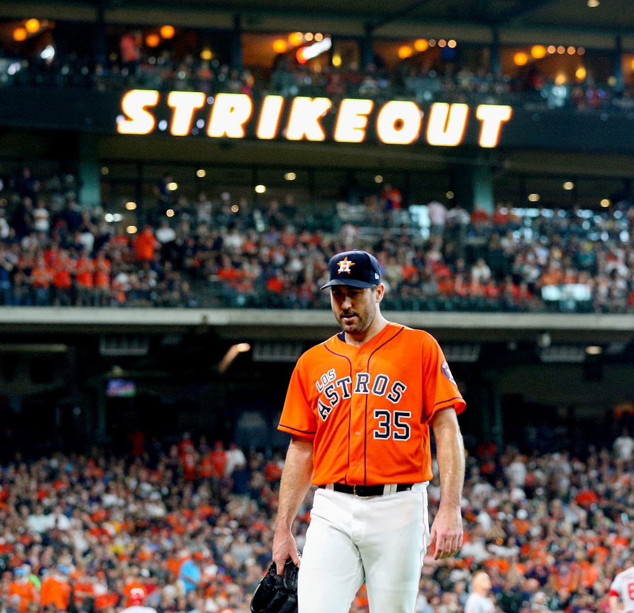 Y tan solo el martes pasado, hubo 151 jugadores con al menos 100 ponches en esta temporada son números increíbles.