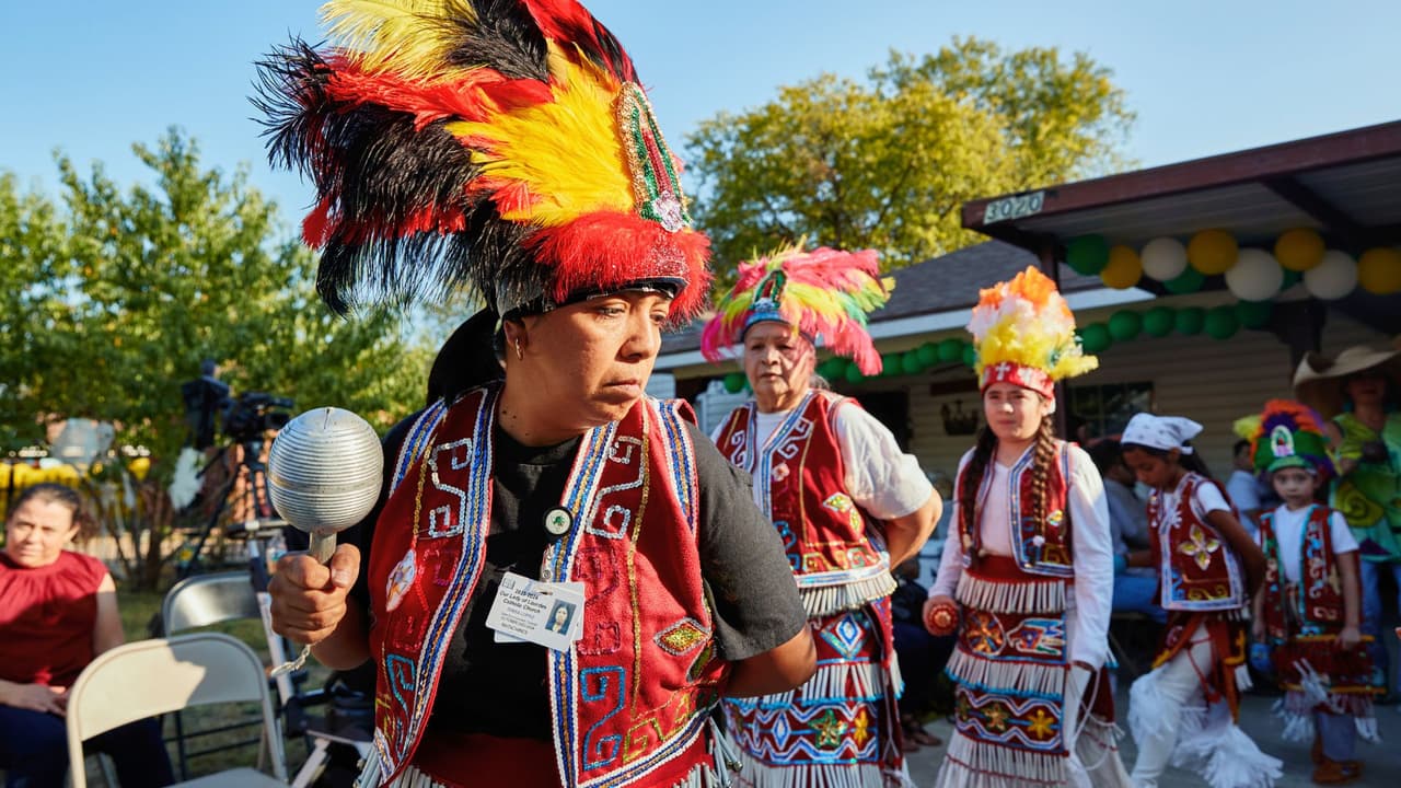 Matachines en Texas: pasos que cruzan fe, promesa y tradición.