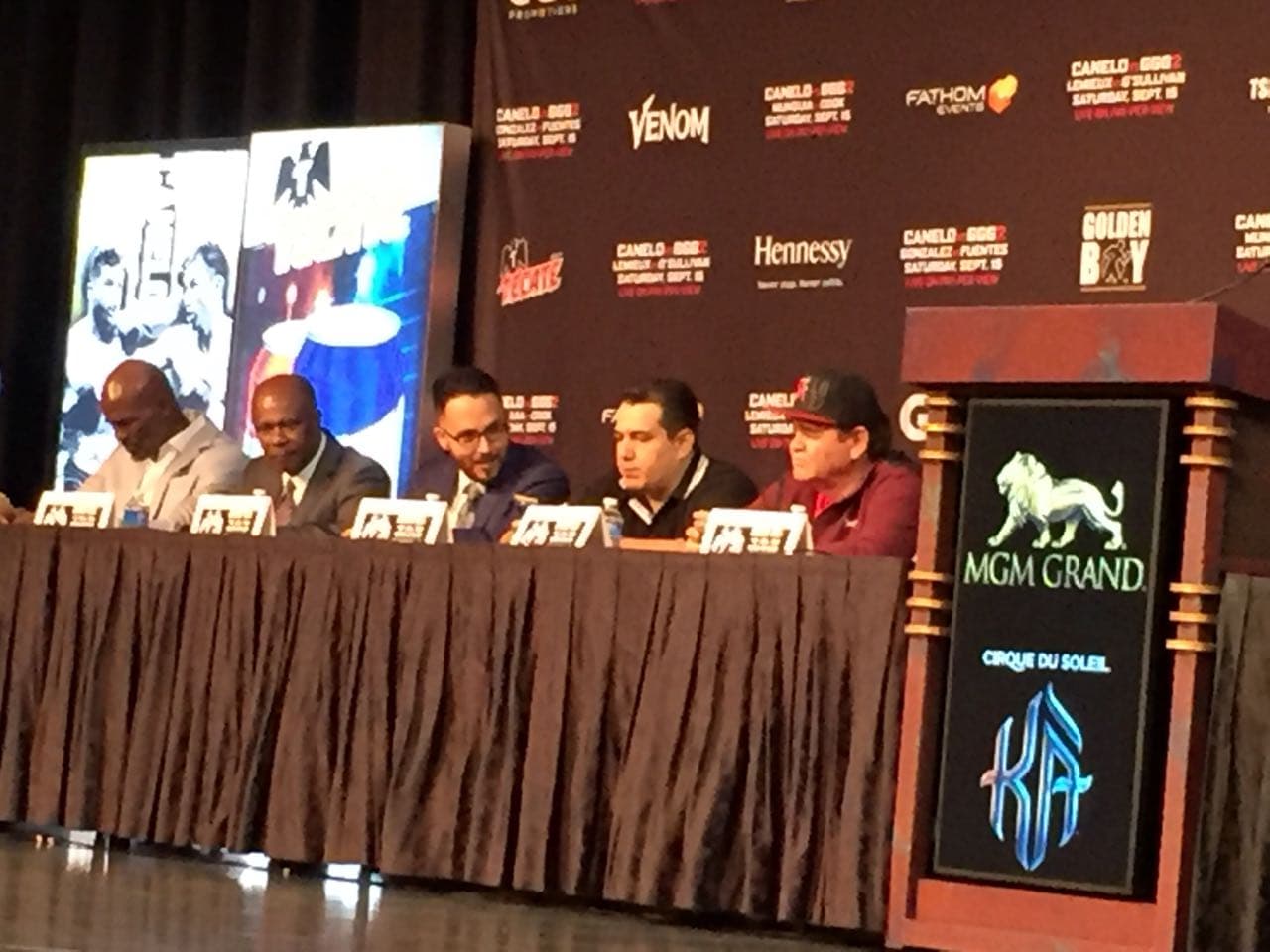 Por su parte,
<i>Canelo</i> tiene una sed de revancha en la que quiere demostrar su superioridad sobre el kazajo.