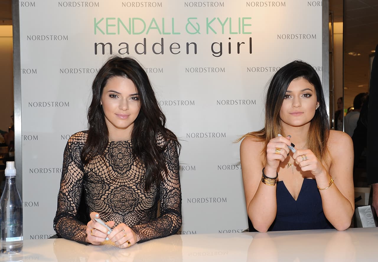 Tampoco Kendall y Kylie Jenner, las hijas que tuvo con la matriarca del clan, se han pronunciado al respecto.
<br>