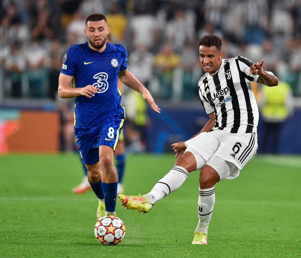 La Juve le peleó hasta el último minuto a los actuales campeones de la Champions League y se queda con la victoria 1-0 gracias al gol de Federico Chiesa al minuto 46’, durante la fase de grupos.