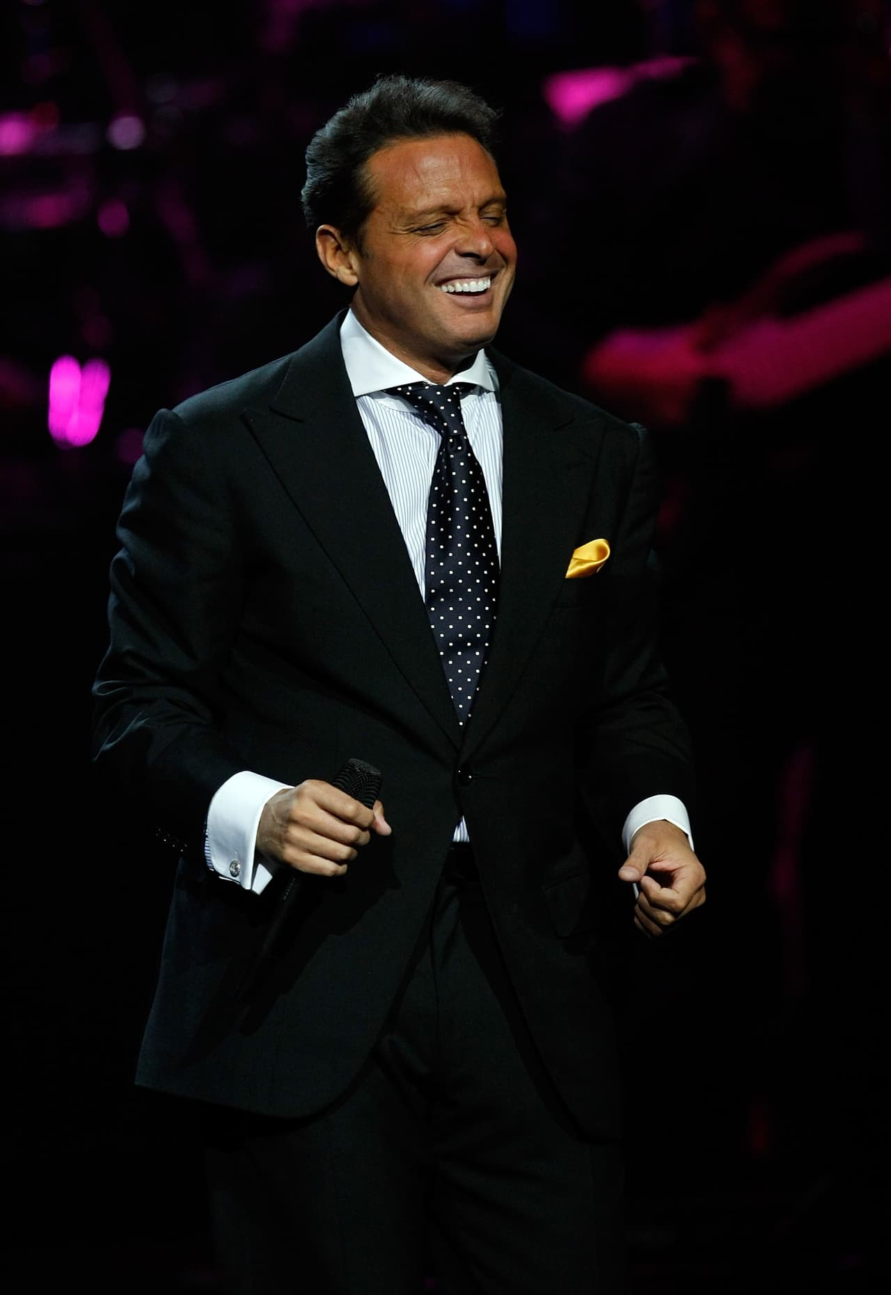 <b>Luis Miguel</b>, cantante mexicano, recibió la llave de Viña del Mar, Chile, en 2012.
<br>