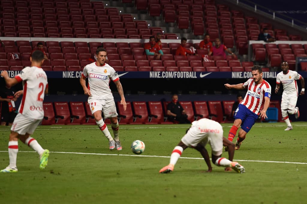El tercero cayó cuando Baba rechazó un balón del área grande y el rebote favoreció a Koke (79’), quien conectó el balón a media altura. El partido estaba liquidado.