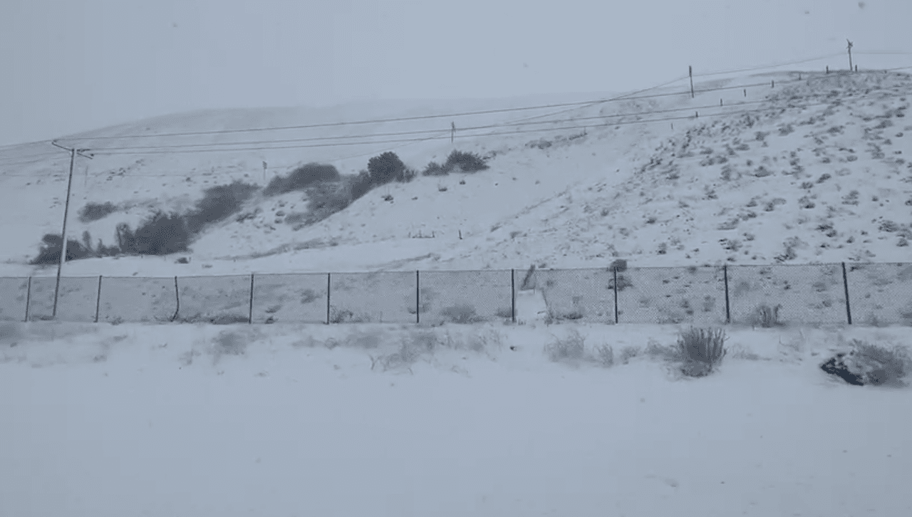 El cierre de la carretera interestatal I5 es crítico, ya que esta vía es el paso que conecta las regiones norte y sur del estado.
