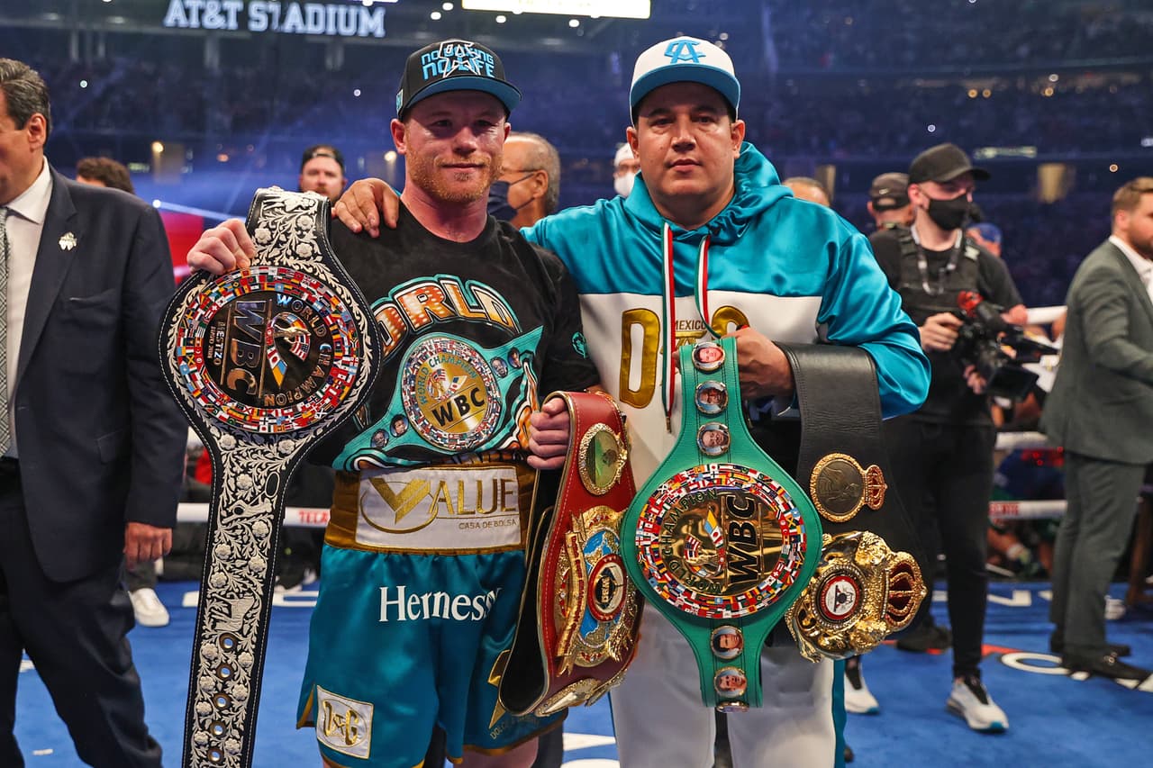 May 8, 2021; Dallas, TX; before the fight Saul -Canelo- Alvarez (MEX) vs Billy Joe Saunders (GBR), for WBA, WBC and WBO and Ring Magazine super middleweight world titles at AT-T Stadium.
<br>
<br> 8 de mayo de 2021; Dallas, TX; previo a la pelea Saul -Canelo- Alvarez (MEX) vs Billy Joe Saunders (GBR), por los titulos mundiales de peso super mediano WBA, WBC, WBO y Ring Magazine en el AT-T Stadium.
