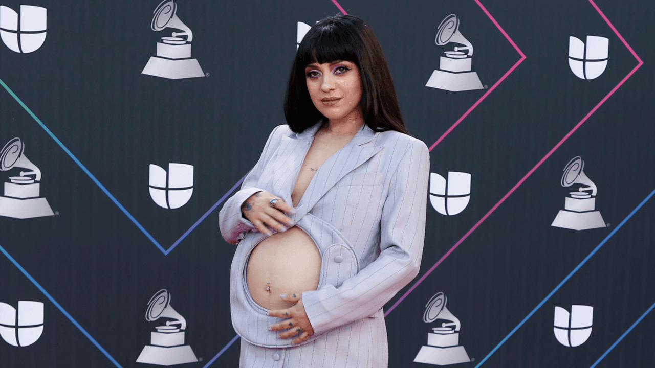 Mon Laferte al fin reveló el nombre de su bebé: lo eligió por una razón muy emotiva