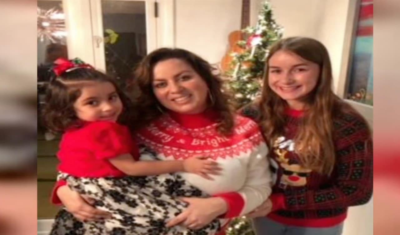 El condado de Los Ángeles ha visto un
<b><a href="https://www.univision.com/local/los-angeles-kmex/crisis-fentanilo-amenaza-estudiantes-escuelas-sur-california"> incremento en el tráfico ilícito de píldoras de fentanilo</a></b> que han entrado en el mercado proveniente de los carteles mexicanos al sur de la frontera.