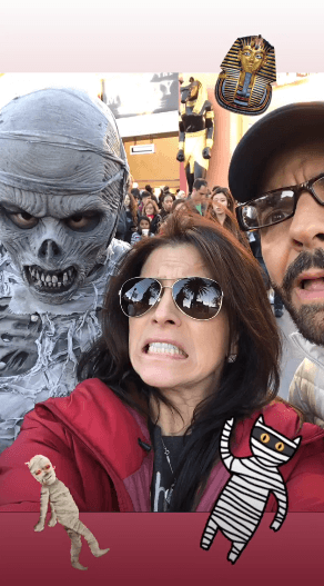 Las 'selfies' con la terrorífica momia fueron la sensación.