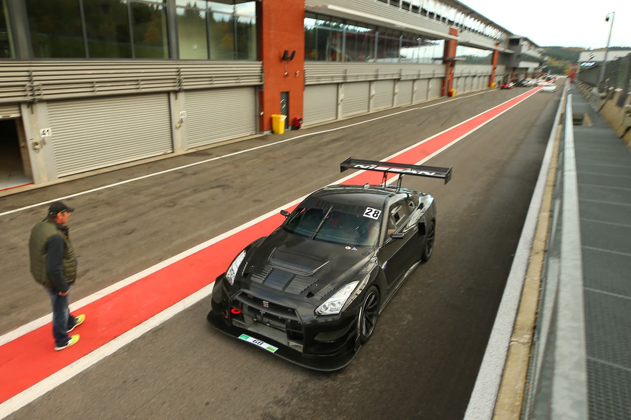 Hace pocas semanas
<b><a href="http://uni.vi/xH7o100O41H">Porsche recuperó el titulo con su formidable 911 GT2 RS</a></b> y con un impresionante tiempo de 6 minutos con 47.3 segundos.