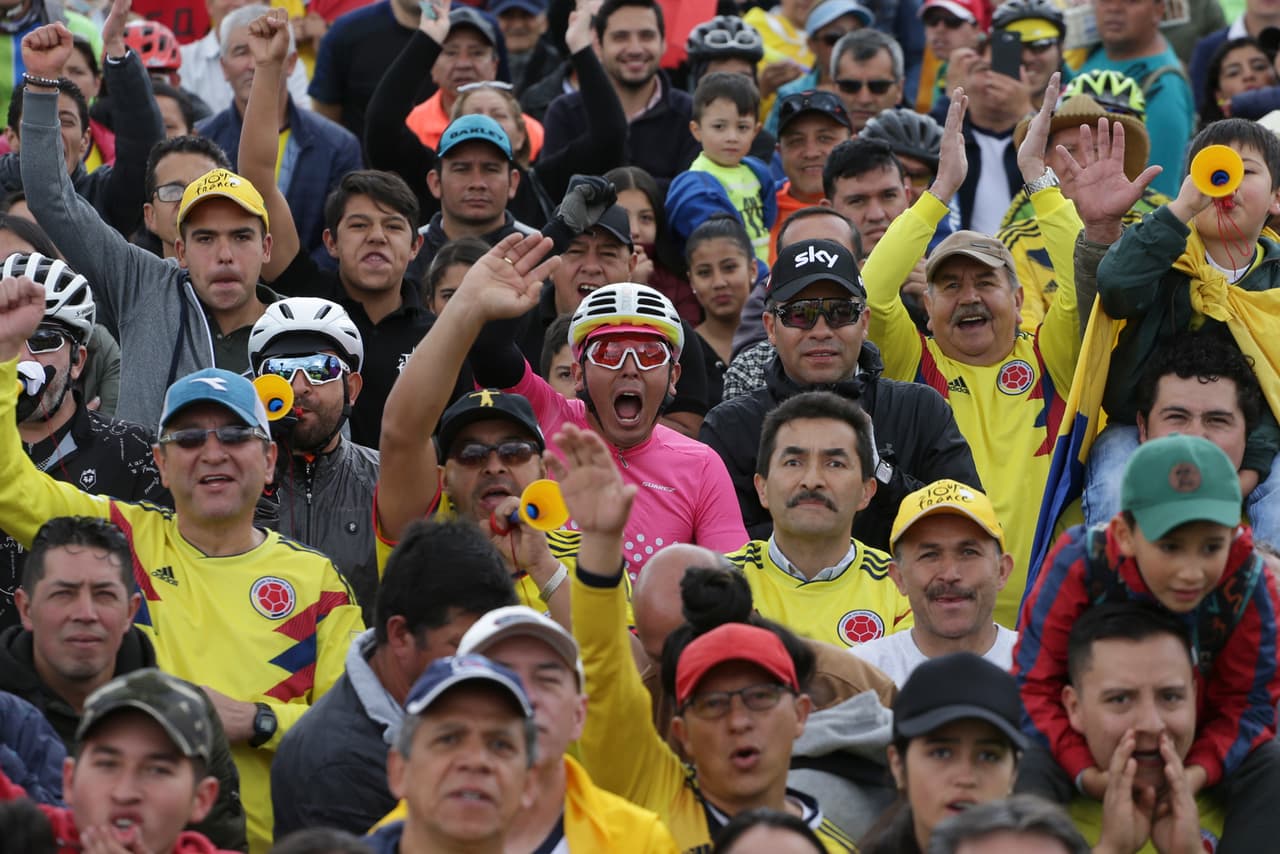 De no impedírselo alguna grave o repentina adversidad, Bernal también se coronaría como el ganador más joven del tour en la era moderna.