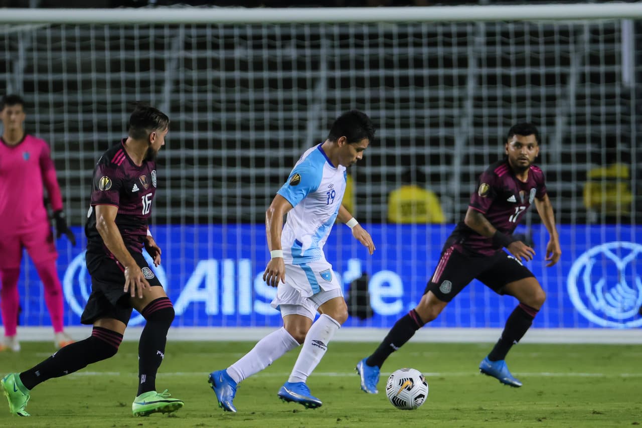Tras su decepcionante debut ante Trinidad y Tobago, el Tricolor consiguió su primera victoria en la Copa Oro de la mano del 'Mellizo', quien hizo dos goles, y Orbelín Pineda, quien marcó el tercero.