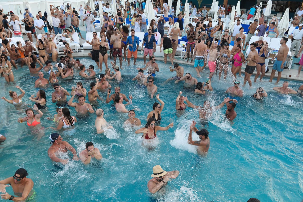 “Todavía me duele el dinero que me robaron”: habla una víctima de estafas de paquetes vacacionales en México