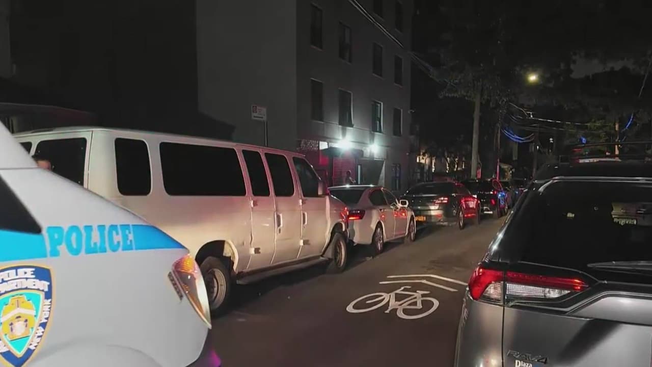 Buscan a conductor acusado de atropellar y causar la muerte de un ciclista en El Bronx