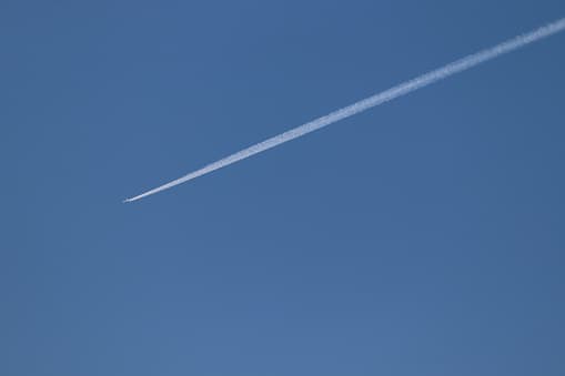 Arzobispo de San Antonio sobrevuela la ciudad junto a la Fuerza Aérea para 'bendecir' la ciudad