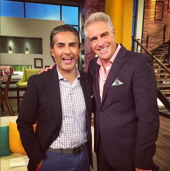 ¿A poco no están guapísimos nuestros conductores?