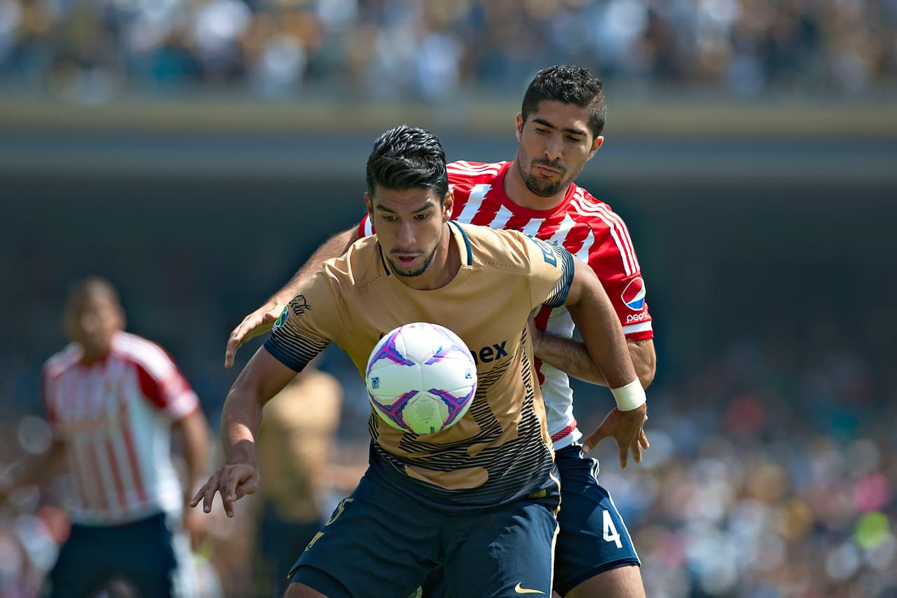 Pumas llega a 800 triunfos en Primera con victoria ante Chivas