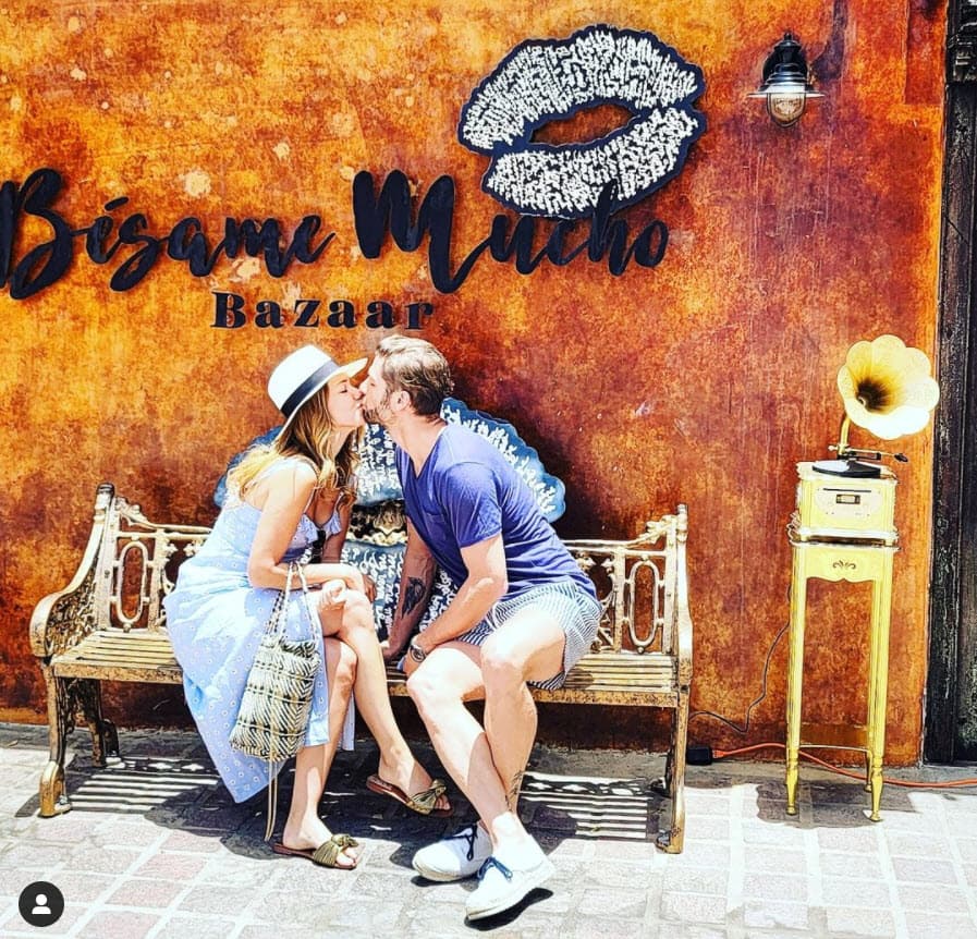 El romance entre la empresaria venezolana y el actor argentino se dio a conocer en marzo pasado con fotografías donde aparecían juntos y muy cariñosos.