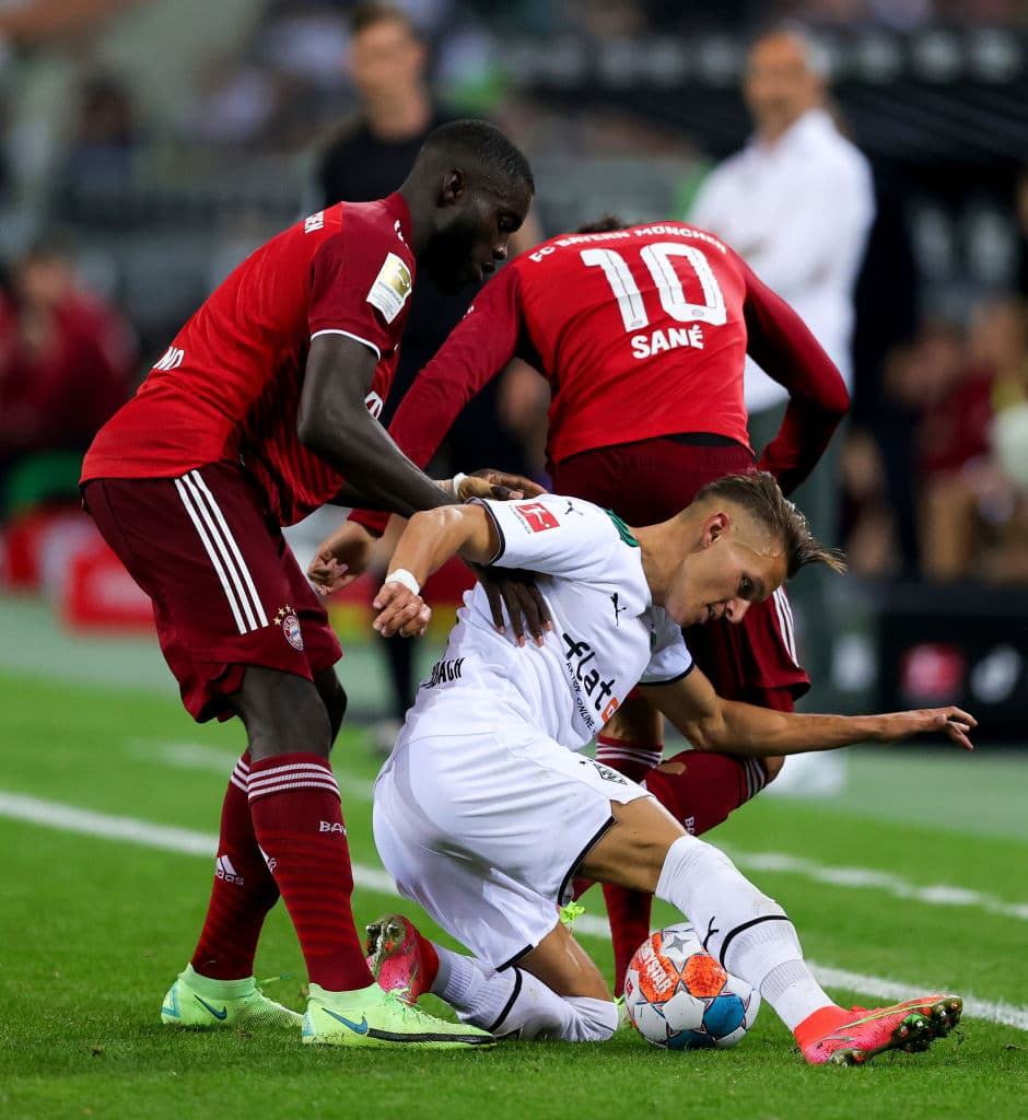 Robert Lewandowski tuvo que aparecer al minuto 42 para empatar el partido y sumar el primer punto de la temporada.