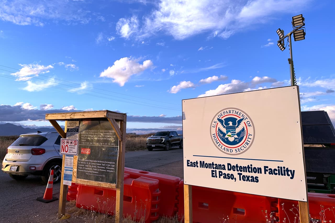 Los detenidos en un centro de ICE en Texas denuncian palizas frecuentes y otras violaciones de los derechos humanos