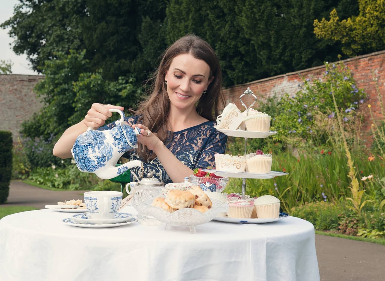 El nuevo trabajo de Heidi ahora consiste en viajar por el mundo.