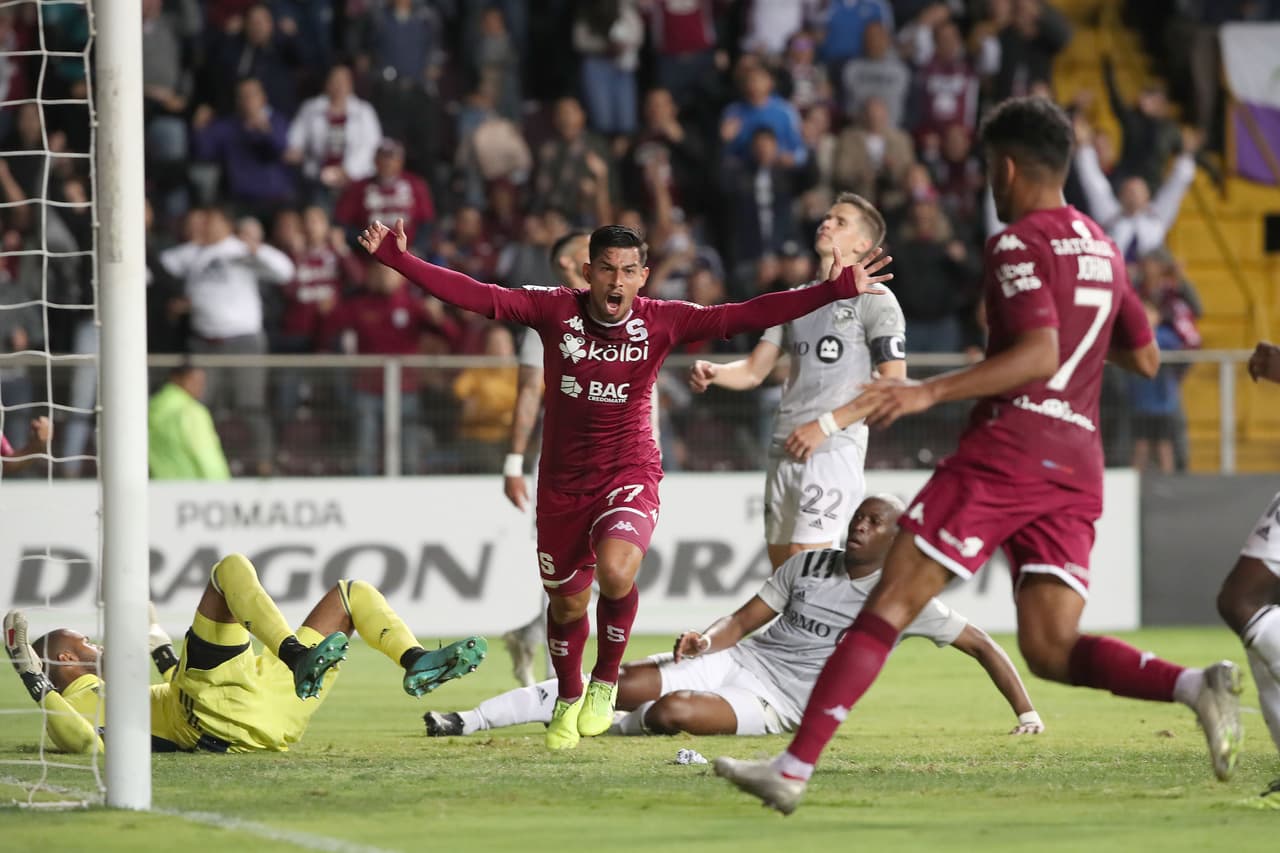 Vuelve el futbol al continente americano: Costa Rica reanudará su liga
